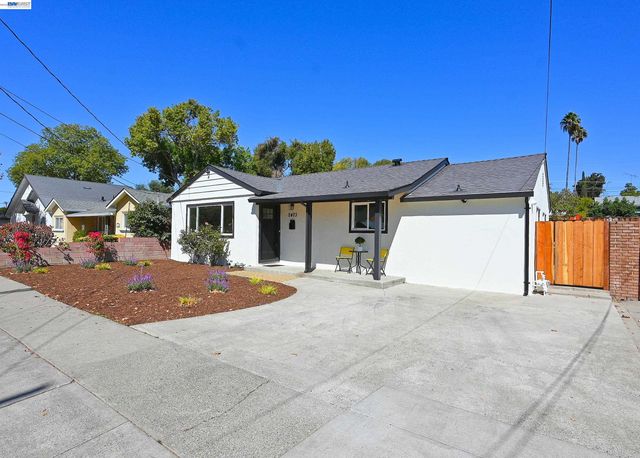 2403 Mountain View Dr., Concord, CA 94520