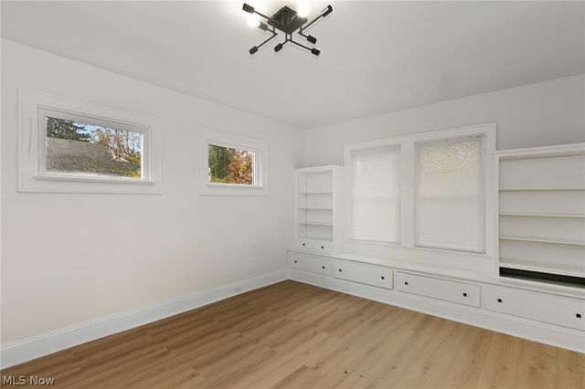 12808 Beachwood Avenue, Cleveland, OH 44105