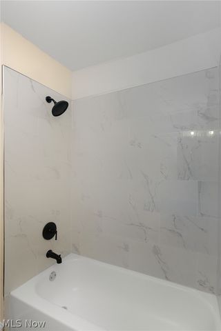 12808 Beachwood Avenue, Cleveland, OH 44105