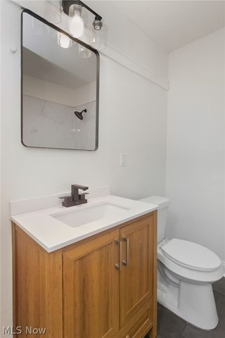 12808 Beachwood Avenue, Cleveland, OH 44105