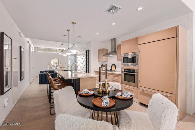 4737 N Scottsdale Road 2001E, Scottsdale, AZ 85251