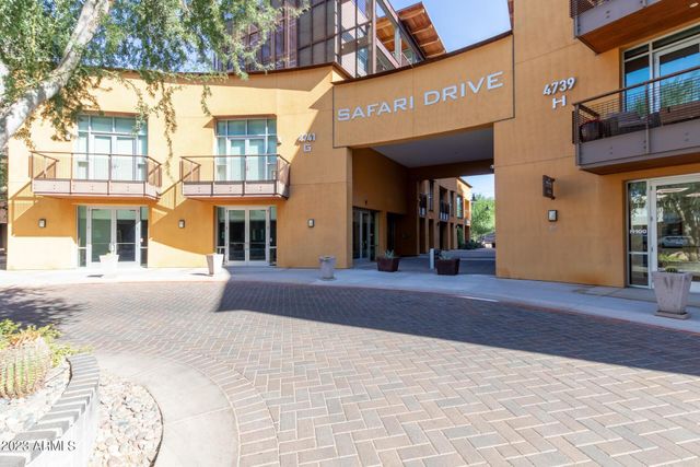 4737 N Scottsdale Road 2001E, Scottsdale, AZ 85251