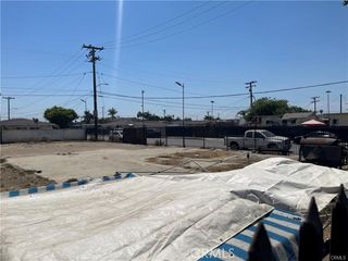 1498 W Compton, Compton, CA 90220