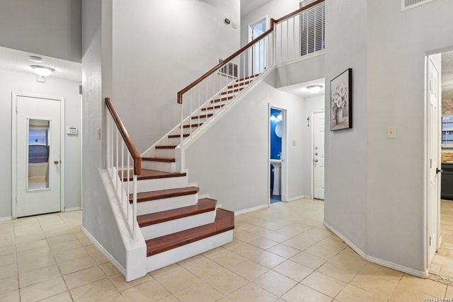 6331 Tally Gate, San Antonio, TX 78240