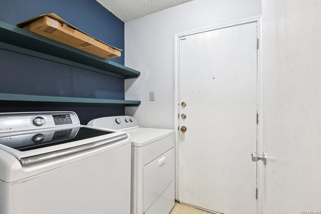 6331 Tally Gate, San Antonio, TX 78240