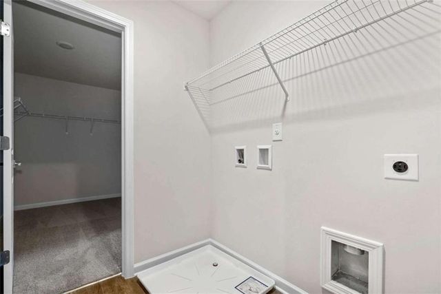 3640 PARKWAY JAMES Drive, Snellville, GA 30039