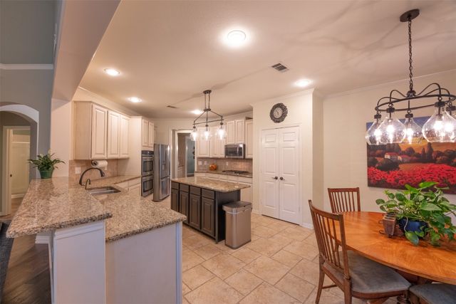 3608 Tinsdale Drive, Flower Mound, TX 75022