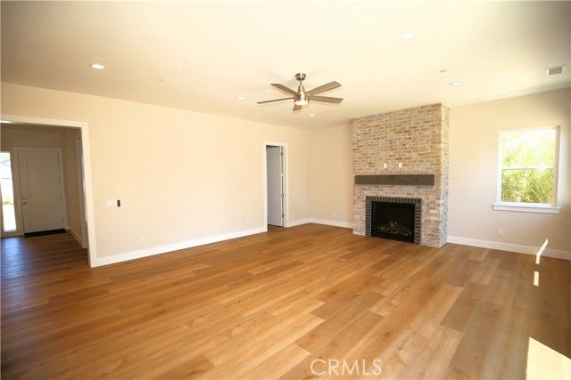 2050 Prospect Ave, Paso Robles, CA 93446