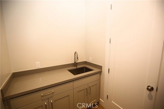 2050 Prospect Ave, Paso Robles, CA 93446