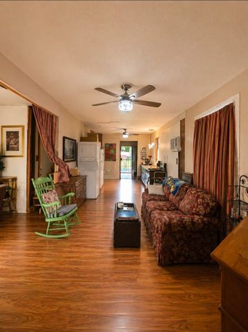 3122 N Pecan Street, Fort Worth, TX 76106