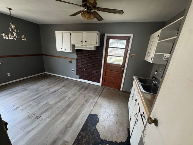 933 LEACREST AVE, Memphis, TN 38109