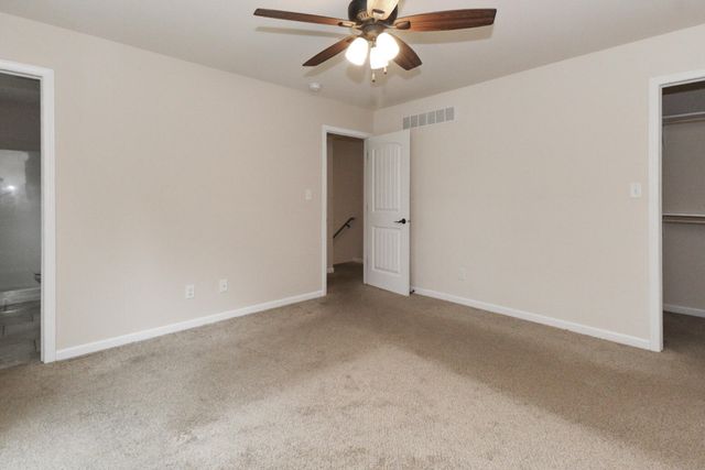 699 Cross Meadows Drive, Valparaiso, IN 46385
