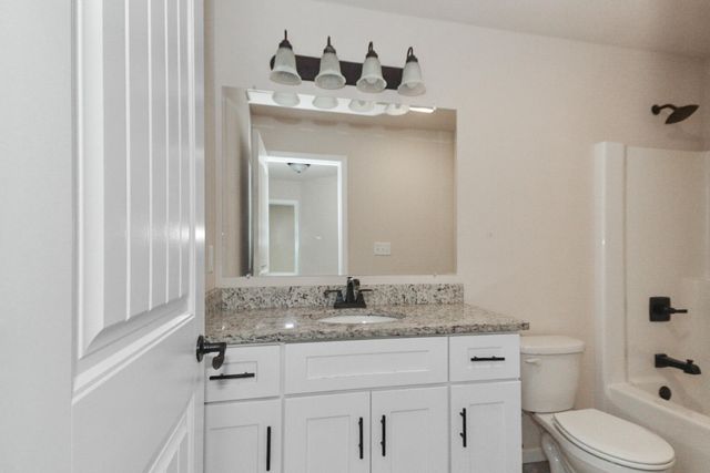 699 Cross Meadows Drive, Valparaiso, IN 46385