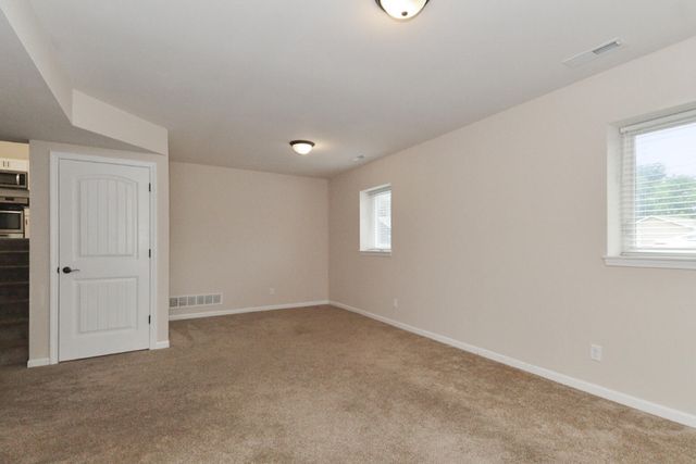 699 Cross Meadows Drive, Valparaiso, IN 46385