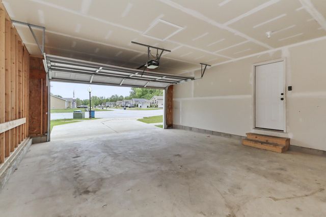 699 Cross Meadows Drive, Valparaiso, IN 46385