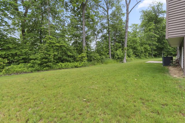 699 Cross Meadows Drive, Valparaiso, IN 46385