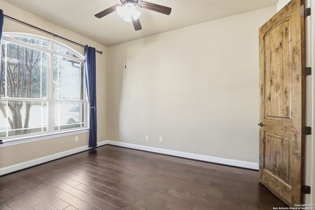 24010 Alpine Lodge, San Antonio, TX 78258