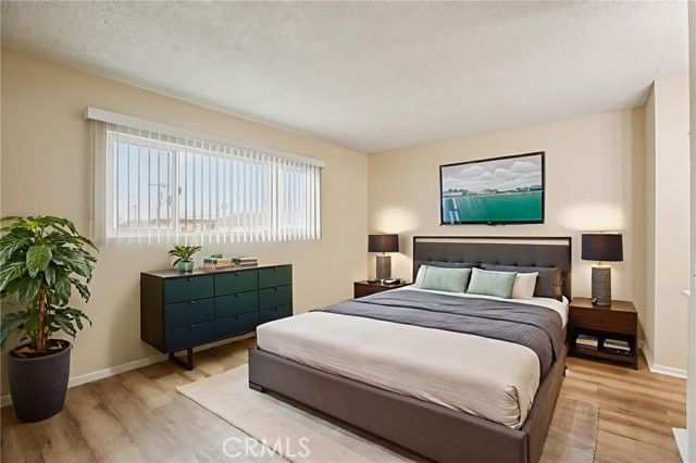 5500 Ackerfield 412, Long Beach, CA 90805