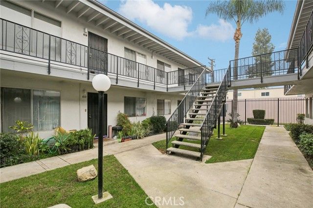 5500 Ackerfield 412, Long Beach, CA 90805