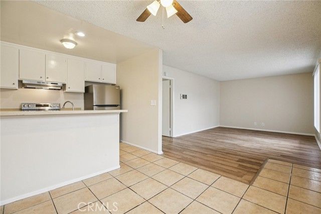 5500 Ackerfield 412, Long Beach, CA 90805