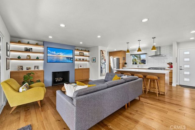 17401 Jefferson Lane, Huntington Beach, CA 92647