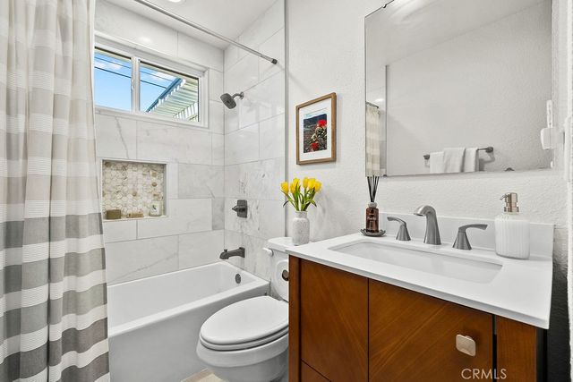 17401 Jefferson Lane, Huntington Beach, CA 92647