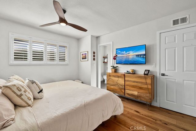 17401 Jefferson Lane, Huntington Beach, CA 92647