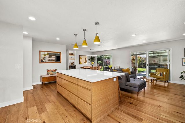 17401 Jefferson Lane, Huntington Beach, CA 92647