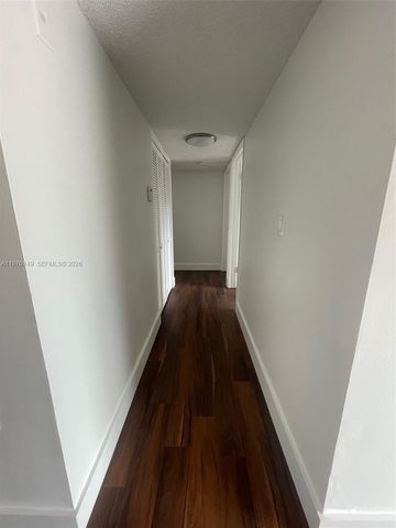 1251 N Benoist Farms Rd 304, West Palm Beach, FL 33411