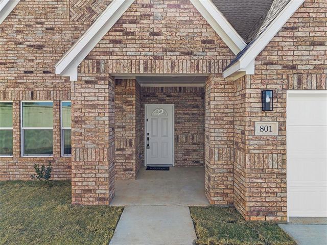 801 Chateau Court, Kingfisher, OK 73750