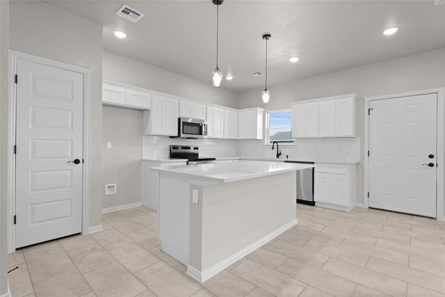 801 Chateau Court, Kingfisher, OK 73750