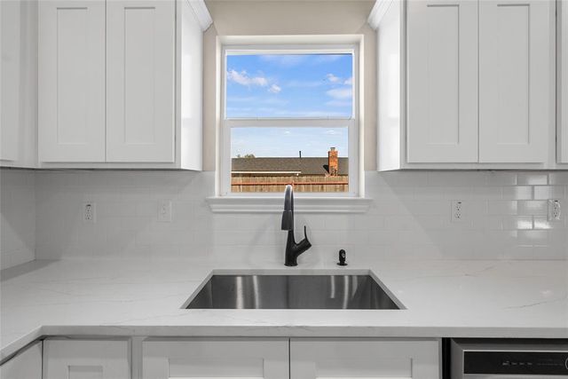 801 Chateau Court, Kingfisher, OK 73750