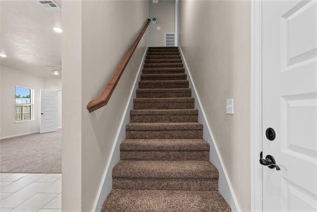 801 Chateau Court, Kingfisher, OK 73750