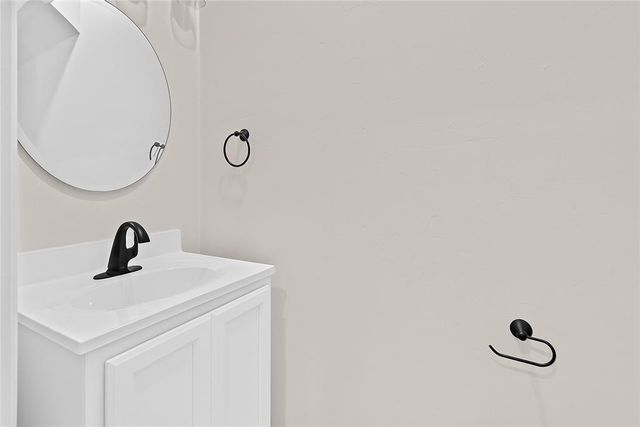 801 Chateau Court, Kingfisher, OK 73750