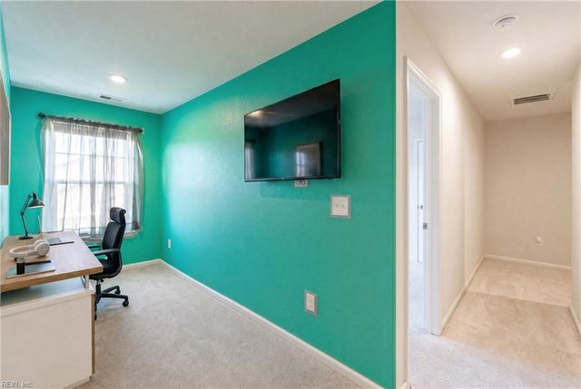 404 Rhema RD, Chesapeake, VA 23323