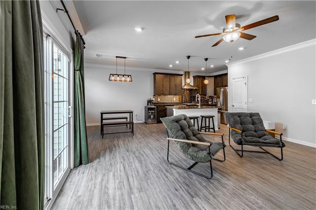 404 Rhema RD, Chesapeake, VA 23323