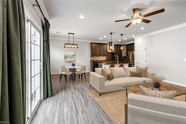 404 Rhema RD, Chesapeake, VA 23323