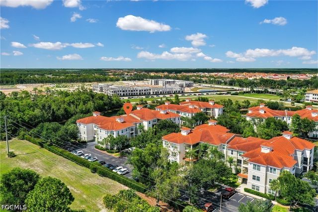 23580 Walden Center DR 207, Estero, FL 34134