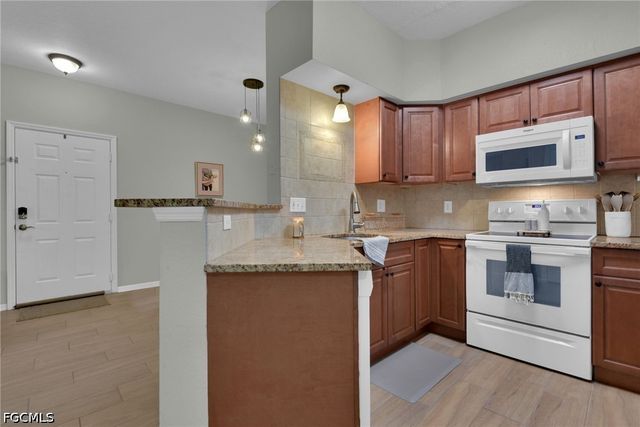 23580 Walden Center DR 207, Estero, FL 34134