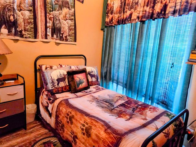 126 Saginaw Circle, Cherokee Village, AR 72529