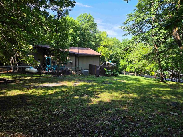 126 Saginaw Circle, Cherokee Village, AR 72529