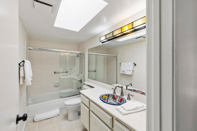 44695 Monaco Circle, Palm Desert, CA 92260