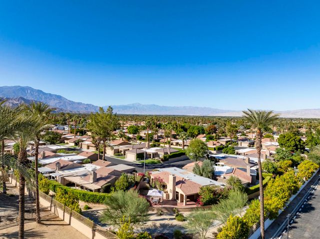 44695 Monaco Circle, Palm Desert, CA 92260