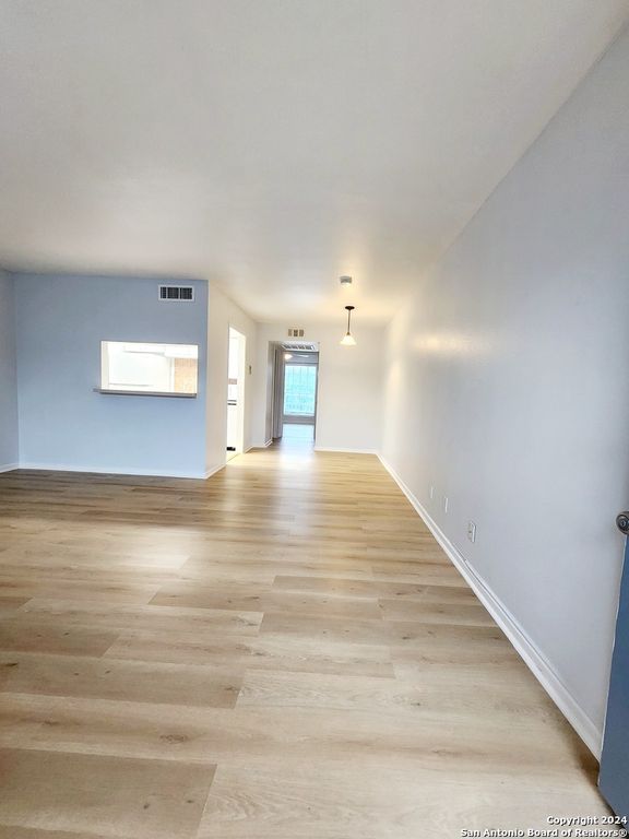 8401 N New Braunfels Ave Apt 218, San Antonio, TX 78209