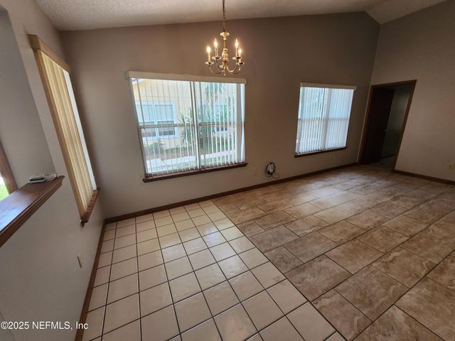 3510 RAIN FOREST Drive W, Jacksonville, FL 32277