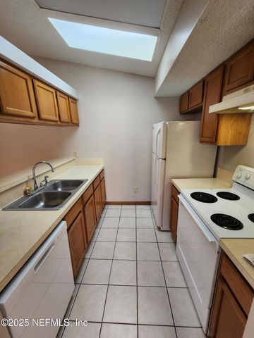 3510 RAIN FOREST Drive W, Jacksonville, FL 32277