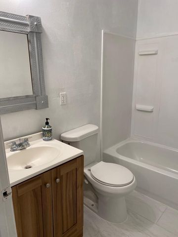 5237 Carmen Street, Houston, TX 77033