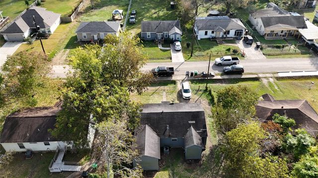 5237 Carmen Street, Houston, TX 77033