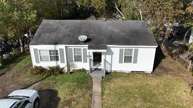5237 Carmen Street, Houston, TX 77033