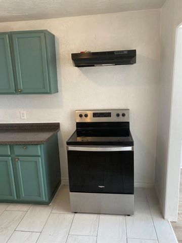 5237 Carmen Street, Houston, TX 77033